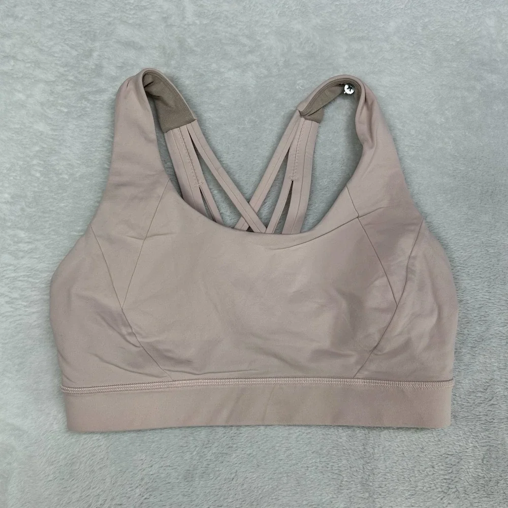 Lululemon Free to Be Sports Bra Women's Light Pink Sweat‎ Wicking Stretch - 6